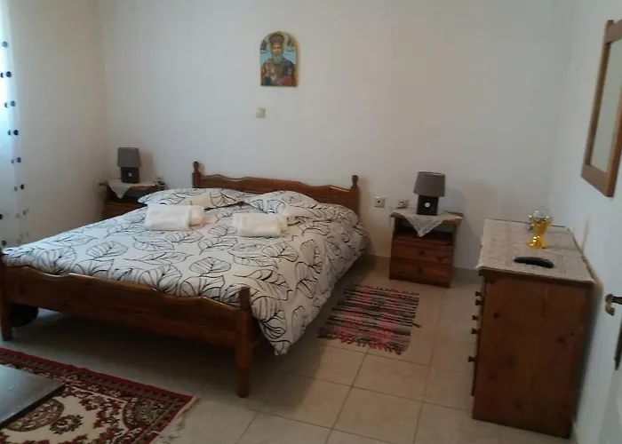 度假居 Detached With Sea Views At Halikounas