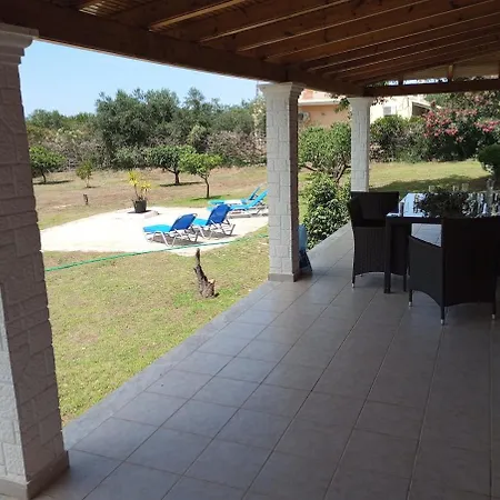 Detached With Sea Views At Сasa de vacaciones